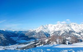 Rilano Resort Steinplatte